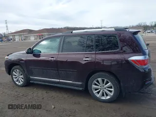 2012 Toyota Highlander Limited с VIN JTEDC3EH2C2009201, выставлен на аукционе IAAI как лот 41686684 с пробегом 186 405 миль миль и . История ставок и продаж доступна на DreamBid. Изображение 14.