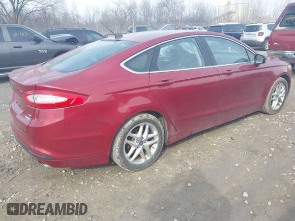 2013 Ford Fusion SE with VIN 3FA6P0HR6DR125606, listed as a IAAI auction lot 41778720 with 196,786 mi miles. Bid and sale history available at carsss.com. Image 4.