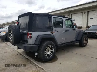 2013 Jeep Wrangler Unlimited Sport z VIN 1C4BJWDG2DL685896, wystawiony jako Copart lot #53951415 z przebiegiem 142 516 mil mil oraz Tytuł czysty. Historia ofert i sprzedaży dostępna na DreamBid. Obrazek 3.