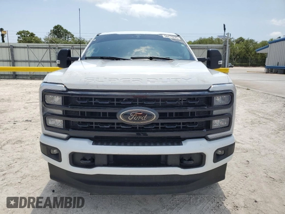 2024 Ford F-250 XL with VIN 1FT8W2BAXRED72805, listed as a Copart auction lot 58874235 with 19,786 mi miles and Salvage title. Bid and sale history available at DreamBid. Image 5.