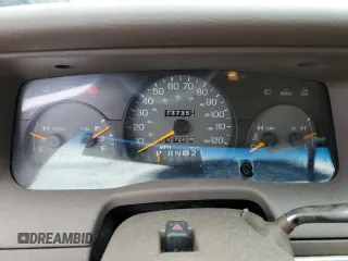 1997 Mercury Grand Marquis LS with VIN 2MELM75W4VX721307, listed as a Copart auction lot 51805575 with 137,354 mi miles and Salvage Title. Bid and sale history available at DreamBid. Image 9.