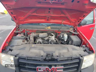 2009 GMC Sierra 1500 Work Truck z VIN 1GTEC14X39Z192372, wystawiony jako IAAI lot #42159886 z przebiegiem 85 154 mil mil oraz . Historia ofert i sprzedaży dostępna na DreamBid. Obrazek 10.