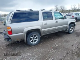 2001 GMC Yukon XL SLE with VIN 3GKFK16T01G280502, listed as a IAAI auction lot 42150712 with 229,093 mi miles. Bid and sale history available at carsss.com. Image 4.