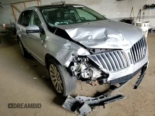 2014 Lincoln MKX z VIN 2LMDJ8JKXEBL01894, wystawiony jako Copart lot #49814095 z przebiegiem 172 949 mil mil oraz Szkoda całkowita • Salvage title. Historia ofert i sprzedaży dostępna na DreamBid. Obrazek 11.