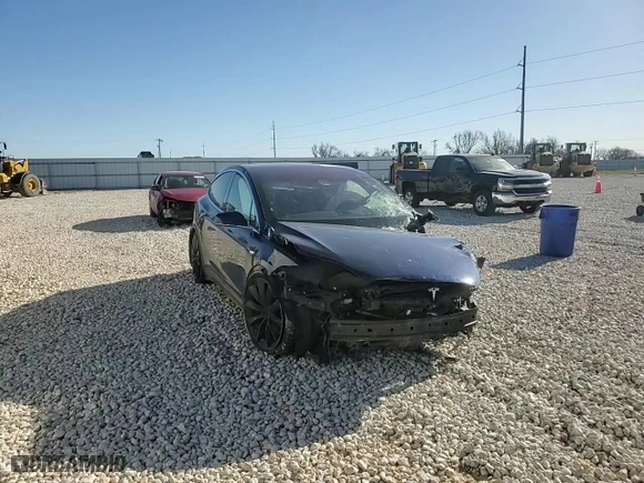 2018 Tesla Model X 75D with VIN 5YJXCAE22JF138549, listed as a Copart auction lot 86823624 with 0 mi miles and Salvage Title. Bid and sale history available at carsss.com. Image 11.