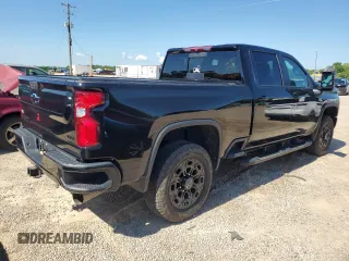 2022 Chevrolet Silverado 3500HD LTZ with VIN 1GC4YUEY7NF154287, listed as a Copart auction lot 55207914 with 20,261 mi miles and Salvage Title. Bid and sale history available at carsss.com. Image 3.