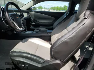 2015 Chevrolet Camaro LT z VIN 2G1FF1E37F9154200, wystawiony jako Copart lot #56029855 z przebiegiem 32 667 mil mil oraz Szkoda całkowita • Salvage title. Historia ofert i sprzedaży dostępna na DreamBid. Obrazek 7.
