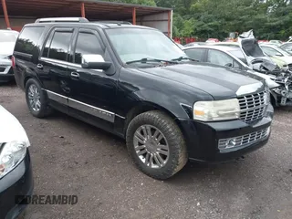 2007 Lincoln Navigator with VIN 5LMFU27557LJ02746, listed as a IAAI auction lot 42540350 with 268,444 mi miles and . Bid and sale history available at DreamBid. Image 1.