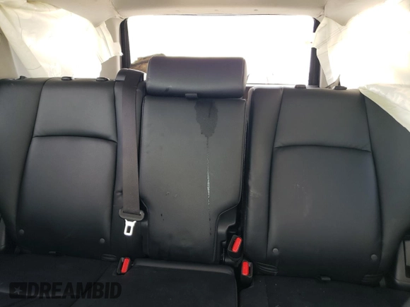 2018 Toyota 4Runner SR5 z VIN JTEBU5JR6J5485820, wystawiony jako Copart lot #57053075 z przebiegiem Nie podano mil oraz Szkoda całkowita • Salvage title. Historia ofert i sprzedaży dostępna na DreamBid. Obrazek 10.