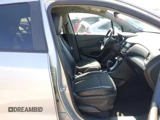 2022 Chevrolet Trax LT with VIN KL7CJPSM0NB561407, listed as a IAAI auction lot 41542090 with 22,992 mi miles. Bid and sale history available at carsss.com. Image 5.