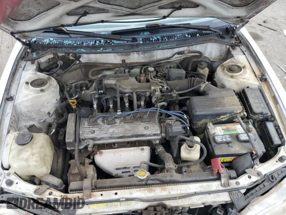 1996 Geo Prizm z VIN 1Y1SK5265TZ035968, wystawiony jako Copart lot #71472584 z przebiegiem 224 021 mil mil oraz Tytuł czysty. Historia ofert i sprzedaży dostępna na DreamBid. Obrazek 11.