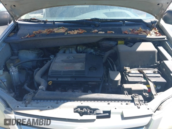 2002 Toyota Sienna CE with VIN 4T3ZF19C92U435896, listed as a IAAI auction lot 41822799 with 201,238 mi miles. Bid and sale history available at carsss.com. Image 10.