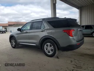 2020 Ford Explorer XLT with VIN 1FMSK8DH0LGC69706, listed as a Copart auction lot 52482335 with 70,419 mi miles and Salvage Title. Bid and sale history available at carsss.com. Image 2.