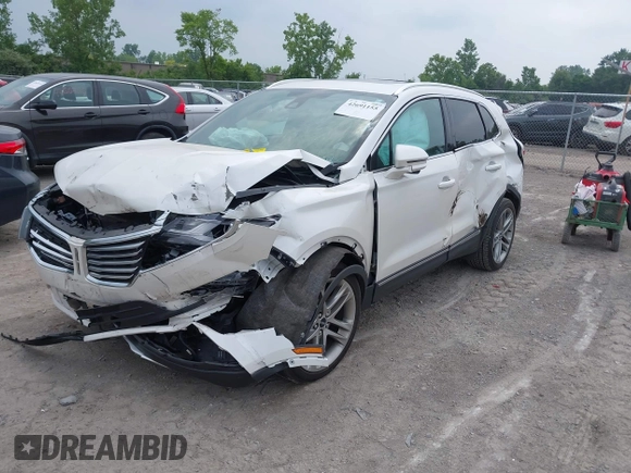 2017 Lincoln MKC Reserve with VIN 5LMCJ3D9XHUL55999, listed as a IAAI auction lot 42691155 with Not provided miles and . Bid and sale history available at DreamBid. Image 17.