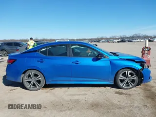 2020 Nissan Sentra SR with VIN 3N1AB8DVXLY313492, listed as a IAAI auction lot 41682275 with 33,024 mi miles and . Bid and sale history available at DreamBid. Image 13.