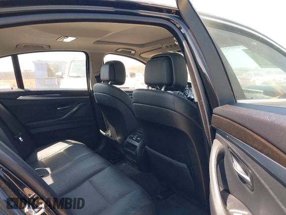 2011 BMW 5 Series 528i with VIN WBAFR1C53BC748964, listed as a IAAI auction lot 41914066 with 134,428 mi miles and . Bid and sale history available at carsss.com. Image 8.