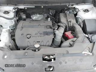 2019 Mitsubishi Outlander ES z VIN JA4AP3AUXKU020149, wystawiony jako IAAI lot #41126065 z przebiegiem 96 273 mil mil oraz . Historia ofert i sprzedaży dostępna na DreamBid. Obrazek 10.