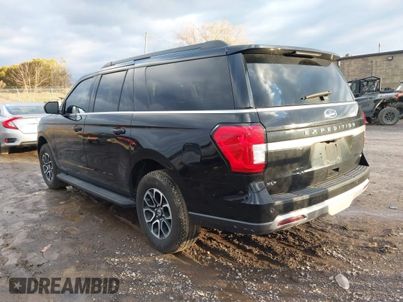 2024 Ford Expedition Max XLT with VIN 1FMJK1H80REA23644, listed as a IAAI auction lot 41113542 with 26,360 mi miles and . Bid and sale history available at DreamBid. Image 3.