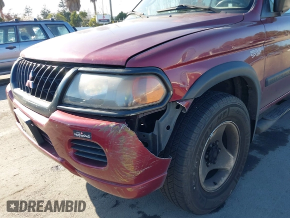 2000 Mitsubishi Montero LS z VIN JA4LS31H9YP003716, wystawiony jako IAAI lot #41466105 z przebiegiem 244 397 mil mil oraz . Historia ofert i sprzedaży dostępna na DreamBid. Obrazek 6.