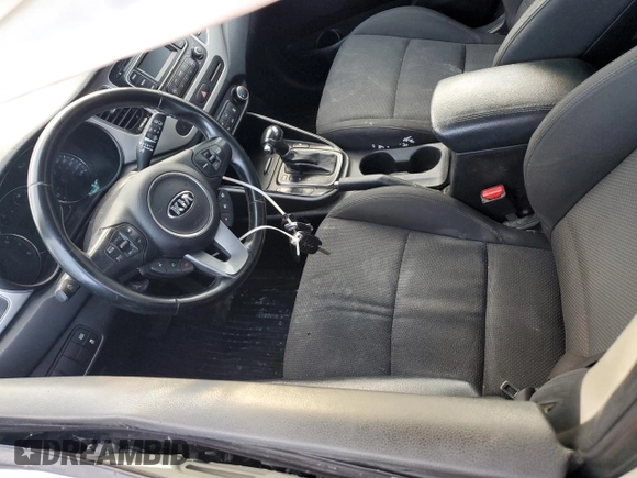 2015 Kia Rondo LX with VIN KNAHT8A38F7093882, listed as a Copart auction lot 80622594 with 166,550 mi miles and Salvage Title. Bid and sale history available at carsss.com. Image 7.