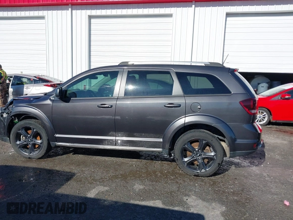 2018 Dodge Journey Crossroad with VIN 3C4PDDGG6JT499291, listed as a IAAI auction lot 41229930 with 169,539 mi miles. Bid and sale history available at carsss.com. Image 14.