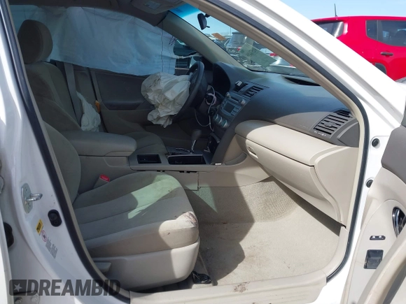 2008 Toyota Camry LE with VIN 4T1BE46K58U752853, listed as a IAAI auction lot 41571496 with 1 mi miles. Bid and sale history available at carsss.com. Image 5.