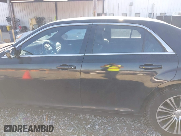 2013 Chrysler 300 with VIN 2C3CCABG3DH527430, listed as a IAAI auction lot 41682683 with 233,511 mi miles. Bid and sale history available at carsss.com. Image 14.