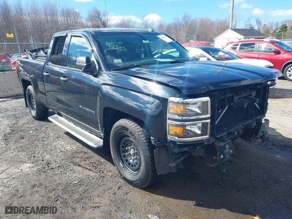 2014 Chevrolet Silverado 1500 LT with VIN 1GCVKRECXEZ305502, listed as a IAAI auction lot 41841313 with 154,266 mi miles. Bid and sale history available at carsss.com. Image 1.