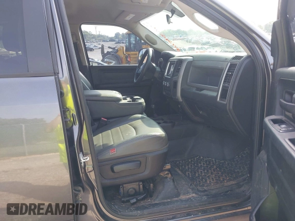 2015 Ram 2500 Tradesman с VIN 3C6UR5CJ4FG577019, выставлен на аукционе IAAI как лот 42362908 с пробегом 103 160 миль миль и . История ставок и продаж доступна на DreamBid. Изображение 5.