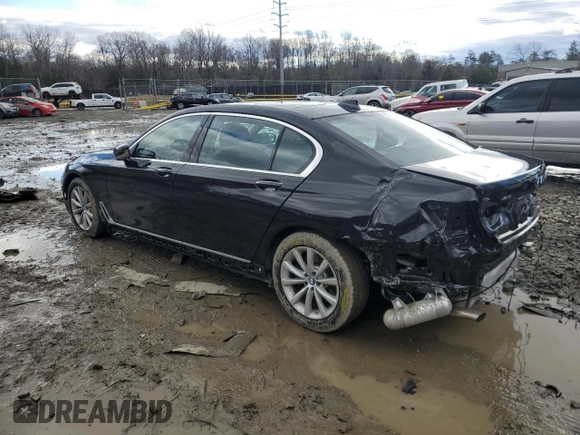 2019 BMW 7 Series 740i xDrive with VIN WBA7E4C51KGV70367, listed as a Copart auction lot 37604423 with 19,447 mi miles. Bid and sale history available at carsss.com. Image 2.