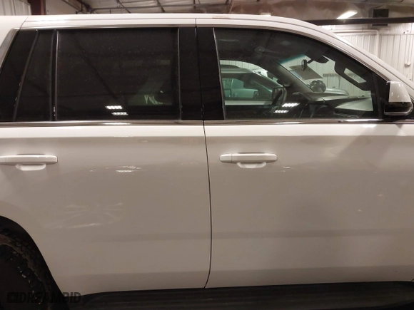 2020 Chevrolet Tahoe Commercial with VIN 1GNSKDECXLR260202, listed as a IAAI auction lot 41608712 with 137,214 mi miles. Bid and sale history available at carsss.com. Image 13.