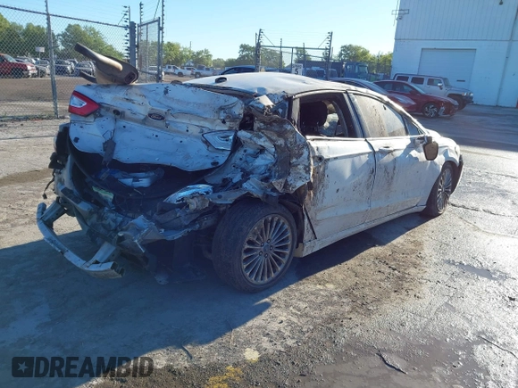 2013 Ford Fusion Titanium with VIN 3FA6P0K94DR174649, listed as a IAAI auction lot 41784406 with 1 mi miles. Bid and sale history available at carsss.com. Image 4.