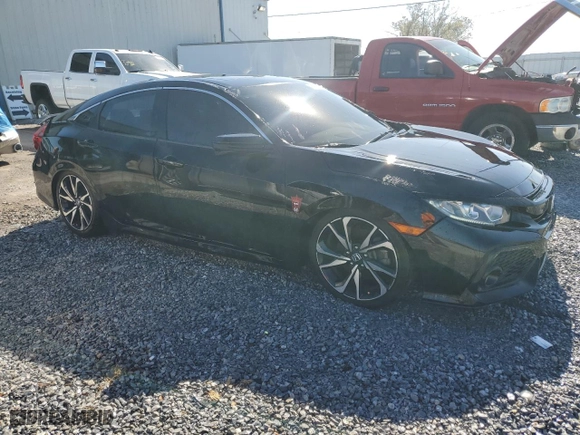 2018 Honda Civic Si Sedan with VIN 2HGFC1E59JH701551, listed as a Copart auction lot 82539684 with 63,833 mi miles and Clean Title. Bid and sale history available at carsss.com. Image 4.