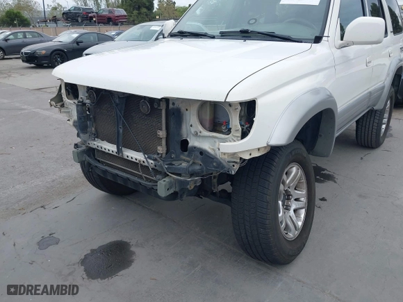 2000 Toyota 4Runner Limited with VIN JT3HN87RXY9042078, listed as a IAAI auction lot 42024205 with 263,487 mi miles. Bid and sale history available at carsss.com. Image 6.