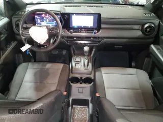 2024 Chevrolet Colorado 2WD Work Truck with VIN 1GCGSBEC2R1301092, listed as a Copart auction lot 54555605 with Not Provided miles and Clean Title. Bid and sale history available at DreamBid. Image 8.