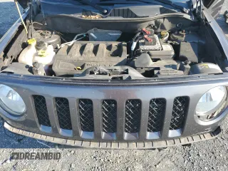 2016 Jeep Patriot High Altitude with VIN 1C4NJRFB1GD640043, listed as a Copart auction lot 83088634 with 117,643 mi miles and Salvage title. Bid and sale history available at DreamBid. Image 12.