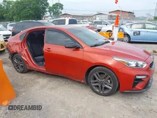 2021 Kia Forte GT-Line z VIN 3KPF34AD7ME410270, wystawiony jako IAAI lot #42259704 z przebiegiem 65 310 mil mil oraz . Historia ofert i sprzedaży dostępna na DreamBid. Obrazek 14.