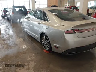 2017 Lincoln MKZ Select с VIN 3LN6L5D95HR624794, выставлен на аукционе IAAI как лот 41601895 с пробегом 81 972 миль миль и . История ставок и продаж доступна на DreamBid. Изображение 17.
