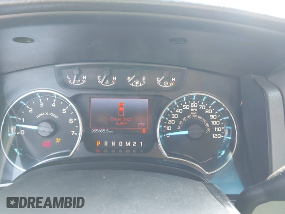 2012 Ford F-150 XL with VIN 1FTFW1CF5CFC96150, listed as a IAAI auction lot 41500200 with 265,365 mi miles. Bid and sale history available at carsss.com. Image 7.