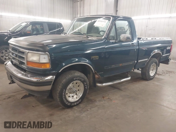 1994 Ford F-150 with VIN 1FTEF14N3RLB18233, listed as a IAAI auction lot 42193773 with 211,804 mi miles and . Bid and sale history available at DreamBid. Image 2.