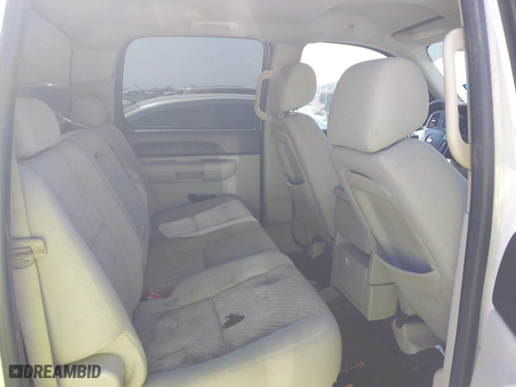2010 Chevrolet Silverado 1500 LT with VIN 3GCRCSE0XAG296936, listed as a IAAI auction lot 41693403 with 243,355 mi miles. Bid and sale history available at carsss.com. Image 8.