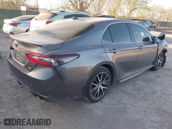2023 Toyota Camry SE with VIN 4T1S11AK4PU126114, listed as a IAAI auction lot 41778725 with 39,008 mi miles. Bid and sale history available at carsss.com. Image 4.
