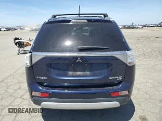 2015 Mitsubishi Outlander GT z VIN JA4JZ4AX3FZ014129, wystawiony jako Copart lot #57001055 z przebiegiem 99 460 mil mil oraz Szkoda całkowita • Salvage title. Historia ofert i sprzedaży dostępna na DreamBid. Obrazek 6.