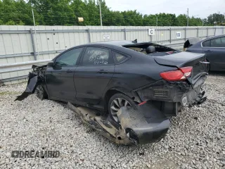 2016 Chrysler 200 S z VIN 1C3CCCBB9GN133054, wystawiony jako Copart lot #57233885 z przebiegiem Nie podano mil oraz Szkoda całkowita • Salvage title. Historia ofert i sprzedaży dostępna na DreamBid. Obrazek 2.