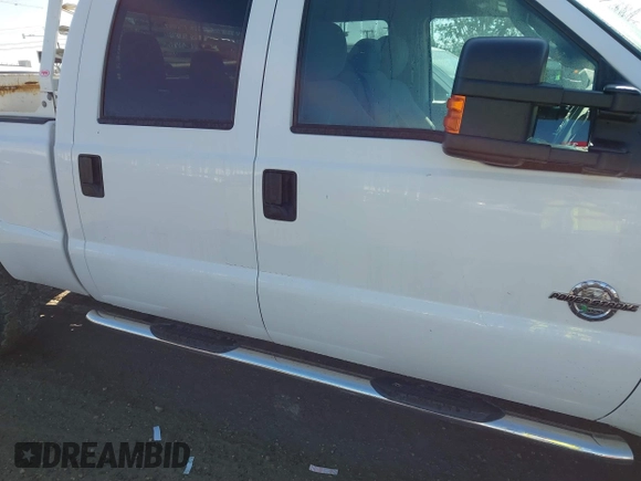 2016 Ford F-250 Lariat with VIN 1FT7W2BT6GEC31823, listed as a IAAI auction lot 41635032 with 273,353 mi miles and . Bid and sale history available at DreamBid. Image 13.