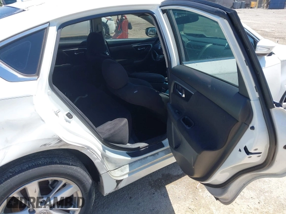 2014 Nissan Altima SV with VIN 1N4AL3AP7EN237402, listed as a IAAI auction lot 41960309 with 155,359 mi miles and . Bid and sale history available at DreamBid. Image 8.