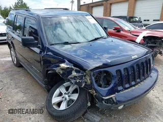 2016 Jeep Patriot Sport z VIN 1C4NJPBB8GD681974, wystawiony jako IAAI lot #42389995 z przebiegiem 156 092 mil mil oraz . Historia ofert i sprzedaży dostępna na DreamBid. Obrazek 1.