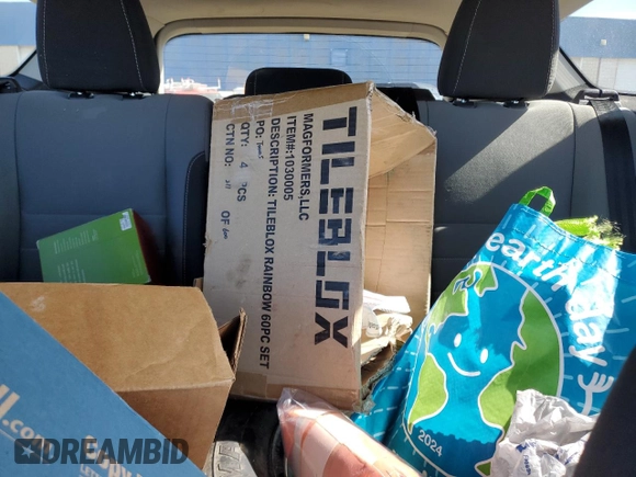 2016 Ford Escape SE with VIN 1FMCU9GX9GUC25329, listed as a Copart auction lot 50209135 with 95,989 mi miles and Clean Title. Bid and sale history available at DreamBid. Image 10.