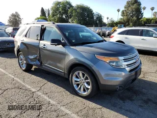 2011 Ford Explorer XLT z VIN 1FMHK8D86BGA15796, wystawiony jako Copart lot #55348385 z przebiegiem 129 505 mil mil oraz Szkoda całkowita • Salvage title. Historia ofert i sprzedaży dostępna na DreamBid. Obrazek 4.
