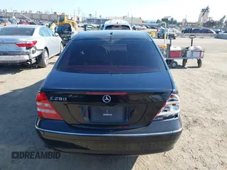 2007 Mercedes-Benz C with VIN WDBRF54J07F839688, listed as a IAAI auction lot 42157558 with 138,518 mi miles and . Bid and sale history available at DreamBid. Image 16.